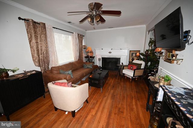 10833 WARWICK AVE, Fairfax, VA 22030