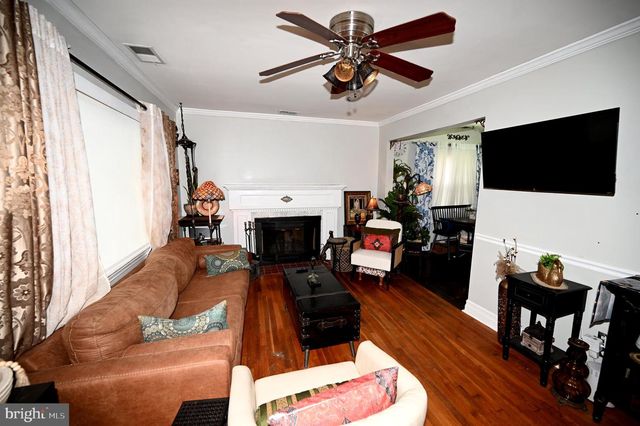 10833 WARWICK AVE, Fairfax, VA 22030