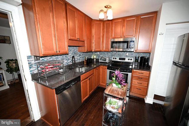 10833 WARWICK AVE, Fairfax, VA 22030