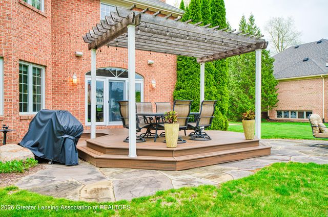 1995 Belwood Drive, Okemos, MI 48864