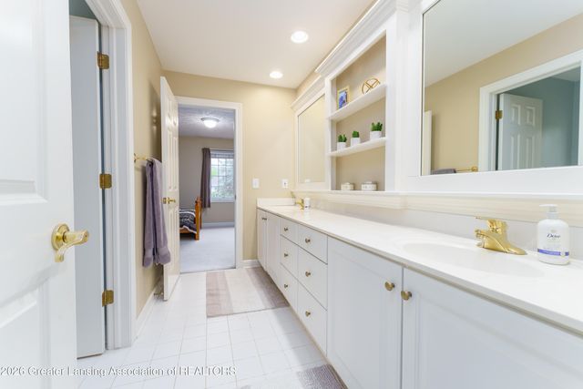 1995 Belwood Drive, Okemos, MI 48864