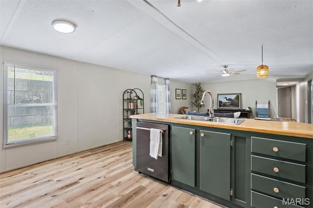 5614 Verdant Drive, House Springs, MO 63051