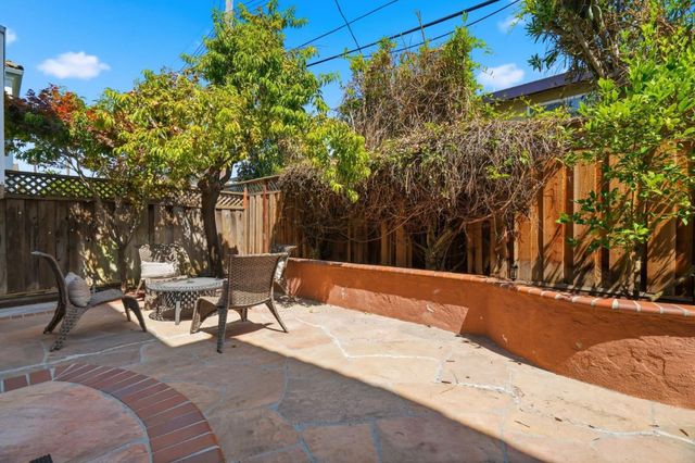 2325 De Varona Place, Santa Clara, CA 95050