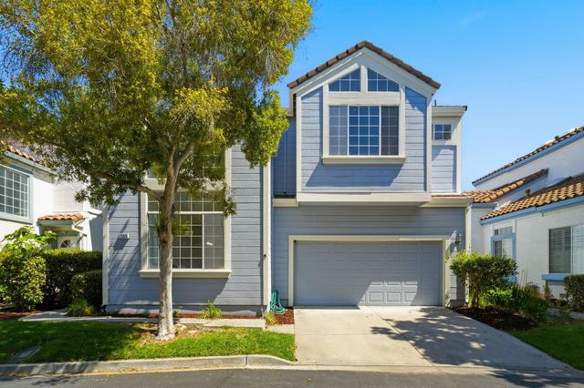 2325 De Varona Place, Santa Clara, CA 95050