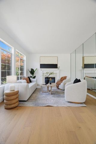 2325 De Varona Place, Santa Clara, CA 95050