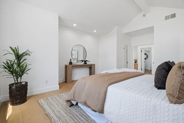2325 De Varona Place, Santa Clara, CA 95050