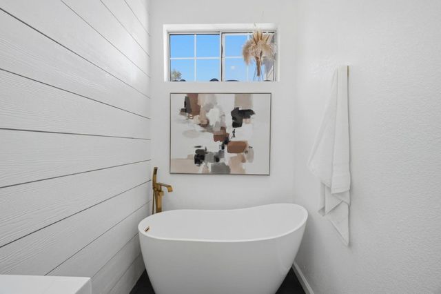 2325 De Varona Place, Santa Clara, CA 95050