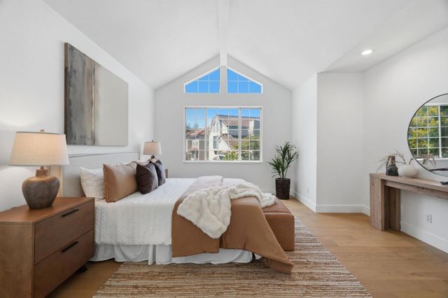 2325 De Varona Place, Santa Clara, CA 95050