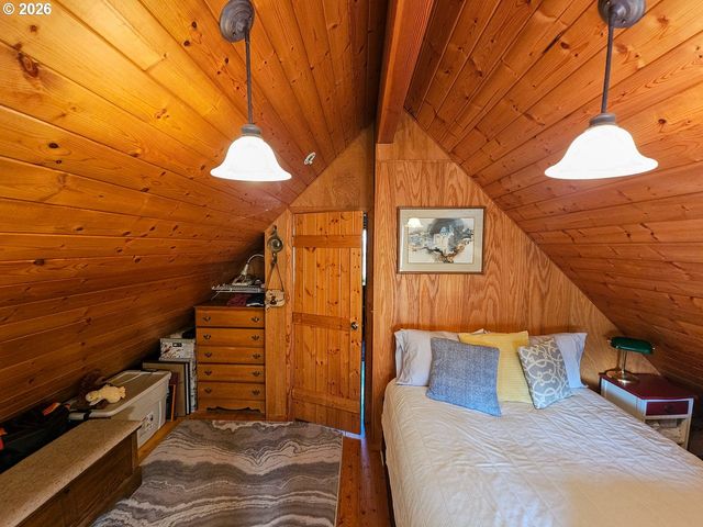 43911 Ne COLUMBIA TIE Rd, Amboy, WA 98601