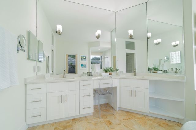 1907 S Club Drive, Wellington, FL 33414