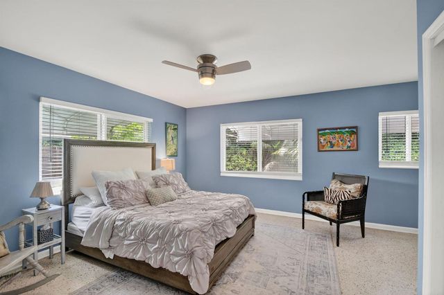 338 Edmor Road, West Palm Beach, FL 33405