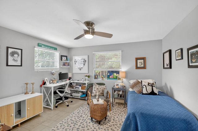 338 Edmor Road, West Palm Beach, FL 33405