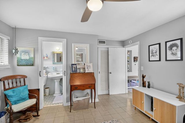 338 Edmor Road, West Palm Beach, FL 33405