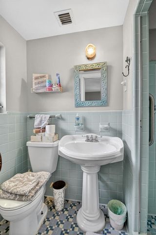 338 Edmor Road, West Palm Beach, FL 33405