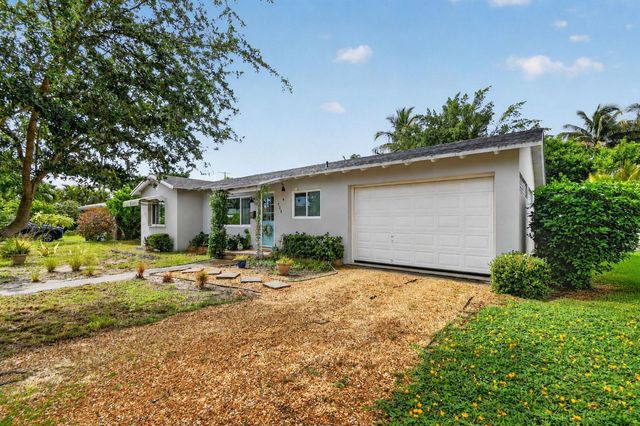 338 Edmor Road, West Palm Beach, FL 33405