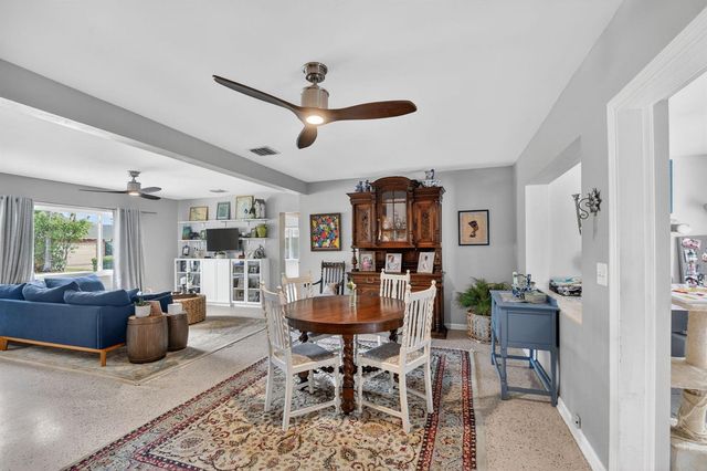 338 Edmor Road, West Palm Beach, FL 33405