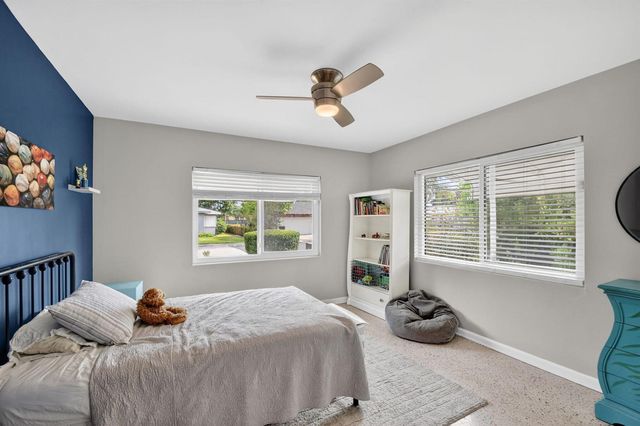 338 Edmor Road, West Palm Beach, FL 33405