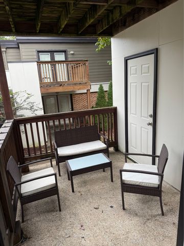 940 Gale Ln Apt 129, Nashville, TN 37204