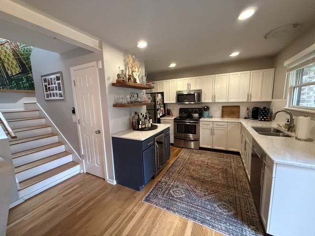 940 Gale Ln Apt 129, Nashville, TN 37204