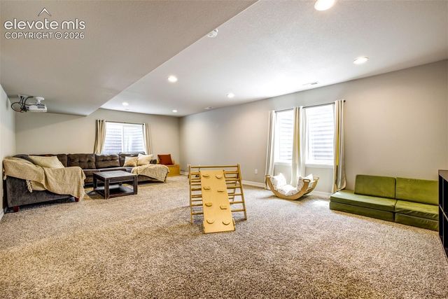 6022 Meadowbank Lane, Colorado Springs, CO 80925