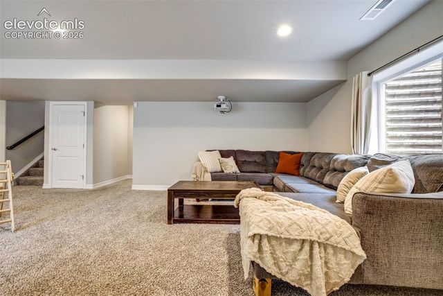 6022 Meadowbank Lane, Colorado Springs, CO 80925
