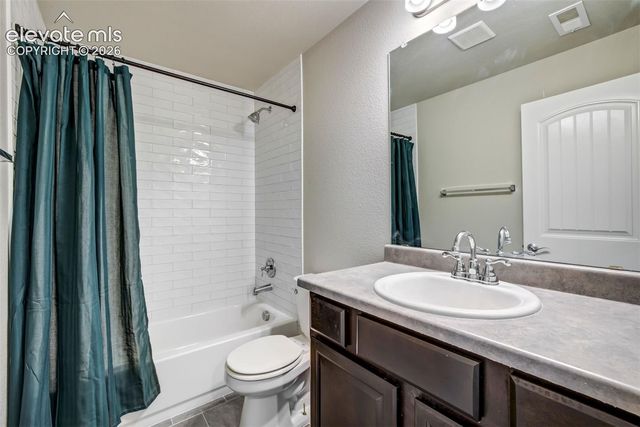 6022 Meadowbank Lane, Colorado Springs, CO 80925