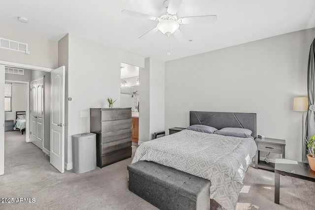 2821 S SKYLINE Drive 141, Mesa, AZ 85212