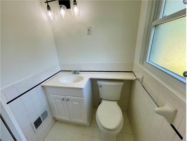 2682 Pineland Avenue, Atlanta, GA 30340