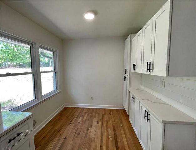 2682 Pineland Avenue, Atlanta, GA 30340