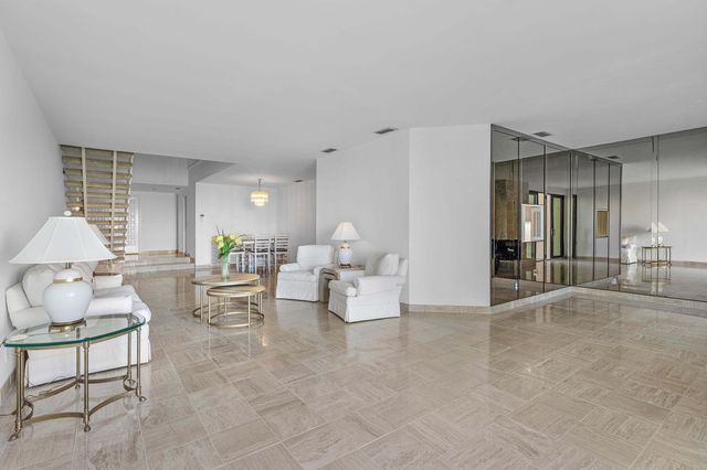 6711 N Ocean Boulevard 13, Ocean Ridge, FL 33435