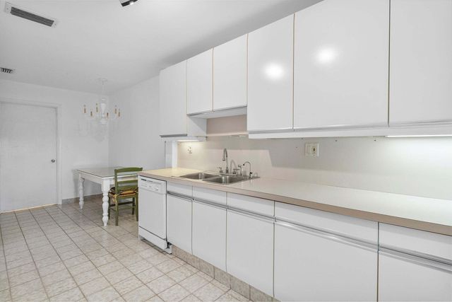 6711 N Ocean Boulevard 13, Ocean Ridge, FL 33435