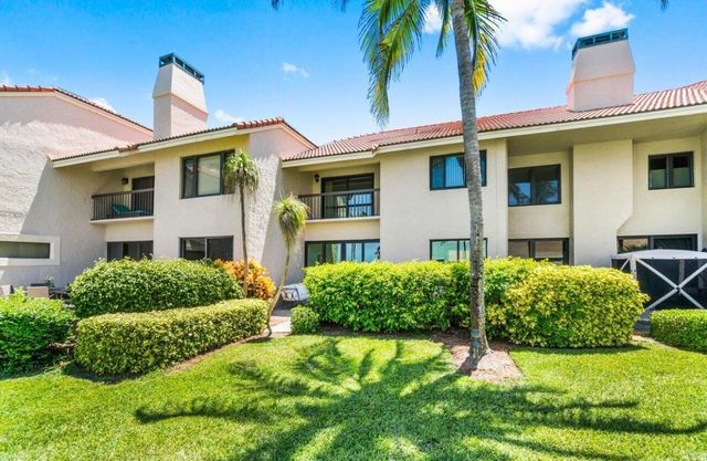 6711 N Ocean Boulevard 13, Ocean Ridge, FL 33435