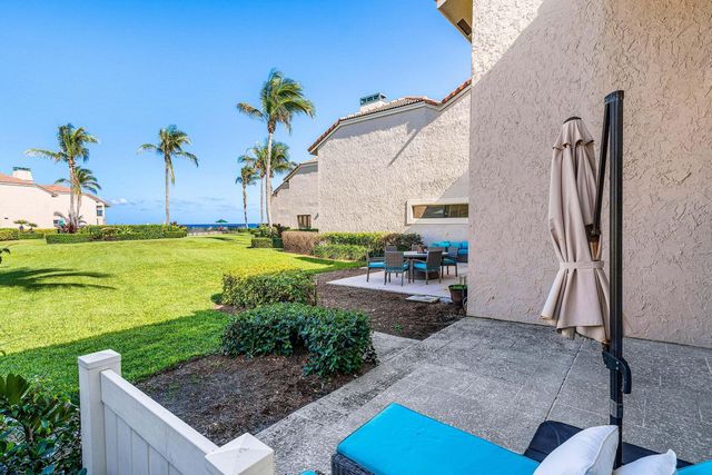 6711 N Ocean Boulevard 13, Ocean Ridge, FL 33435