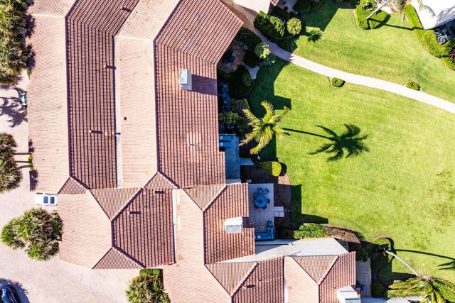 6711 N Ocean Boulevard 13, Ocean Ridge, FL 33435