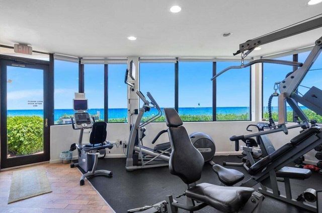 6711 N Ocean Boulevard 13, Ocean Ridge, FL 33435