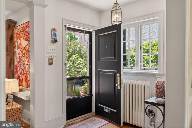3107 W QUEEN LN, Philadelphia, PA 19129