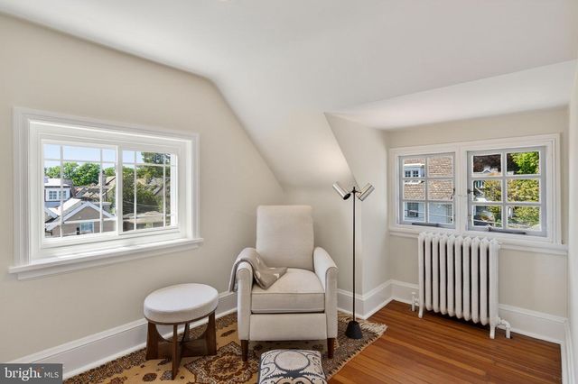 3107 W QUEEN LN, Philadelphia, PA 19129