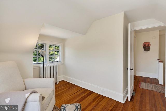 3107 W QUEEN LN, Philadelphia, PA 19129