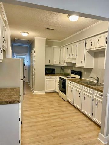 1184 Fellowship Drive, Manning, SC 29102