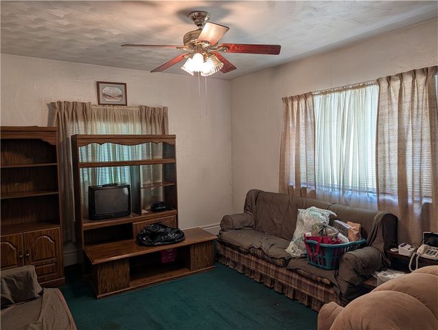 3506 KINGS HILL RD, Upper Tyrone Twp, PA 15425