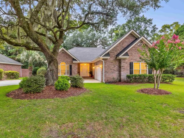 97 Portrush Loop, Pawleys Island, SC 29585