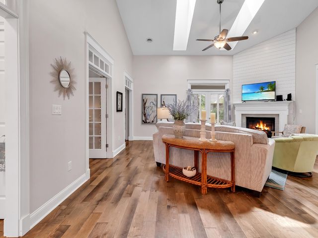 97 Portrush Loop, Pawleys Island, SC 29585