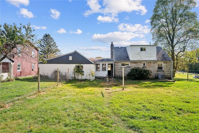 2172 State Route 268, Sugarcreek Twp, PA 16025