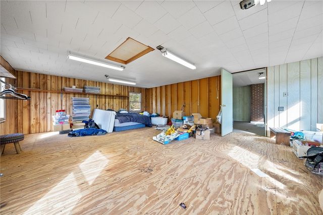 2172 State Route 268, Sugarcreek Twp, PA 16025