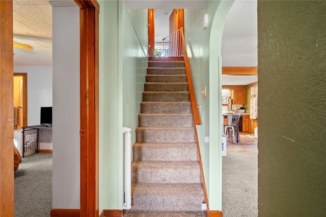 2172 State Route 268, Sugarcreek Twp, PA 16025