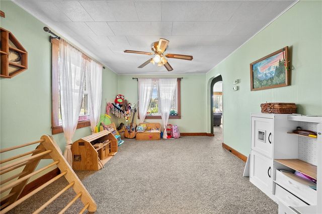 2172 State Route 268, Sugarcreek Twp, PA 16025