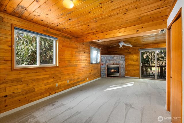 19306 SE 277th Street, Kent, WA 98042