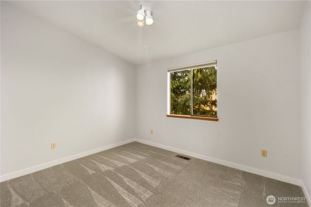 19306 SE 277th Street, Kent, WA 98042