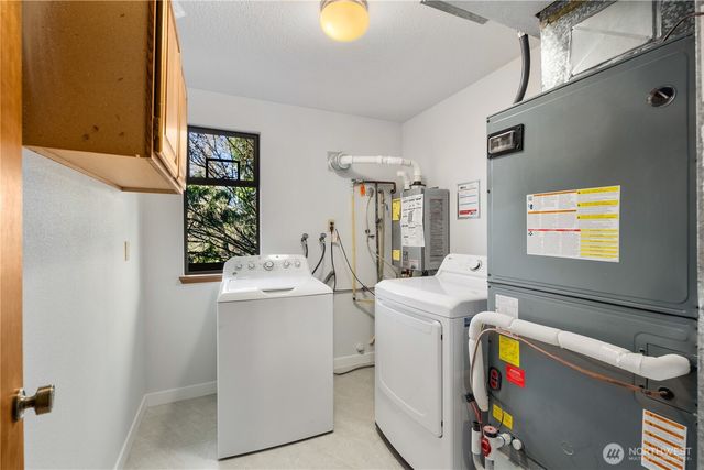19306 SE 277th Street, Kent, WA 98042