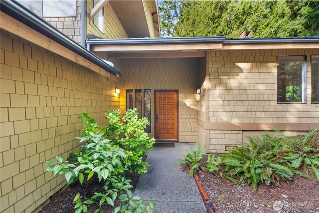 19306 SE 277th Street, Kent, WA 98042